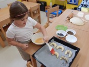 Pečeme ve školce - od zrníčka po rohlík